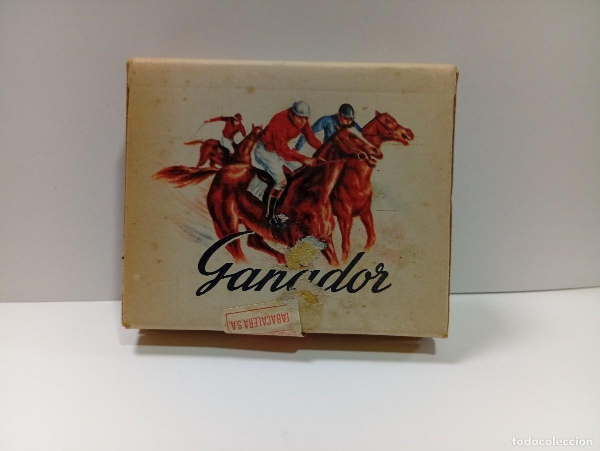 Paquetes de tabaco: PAQUETE DE TABACO. GANADOR. CERRADO. 20 CIGARRILLOS. TABACALERA, S.A.