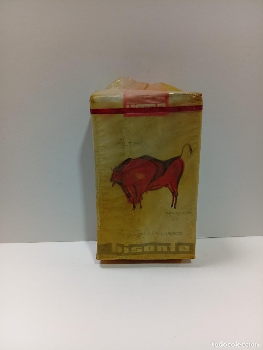 Paquetes de tabaco: PAQUETE DE TABACO. BISONTE. CERRADO. 20 CIGARRILLOS LARGOS. FILTRO. TABACALERA, S.A.