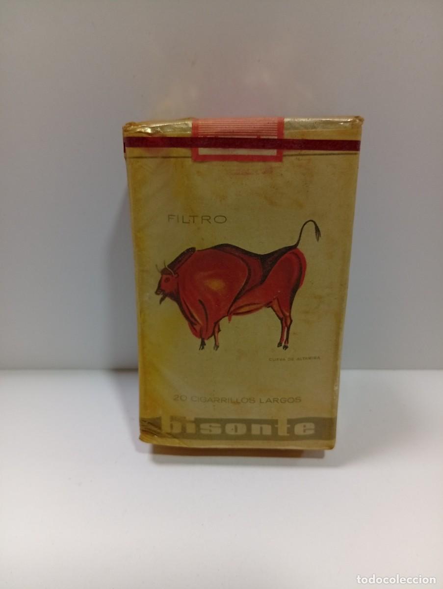 Paquetes de tabaco: PAQUETE DE TABACO. BISONTE. CERRADO. 20 CIGARRILLOS LARGOS. FILTRO. TABACALERA, S.A.