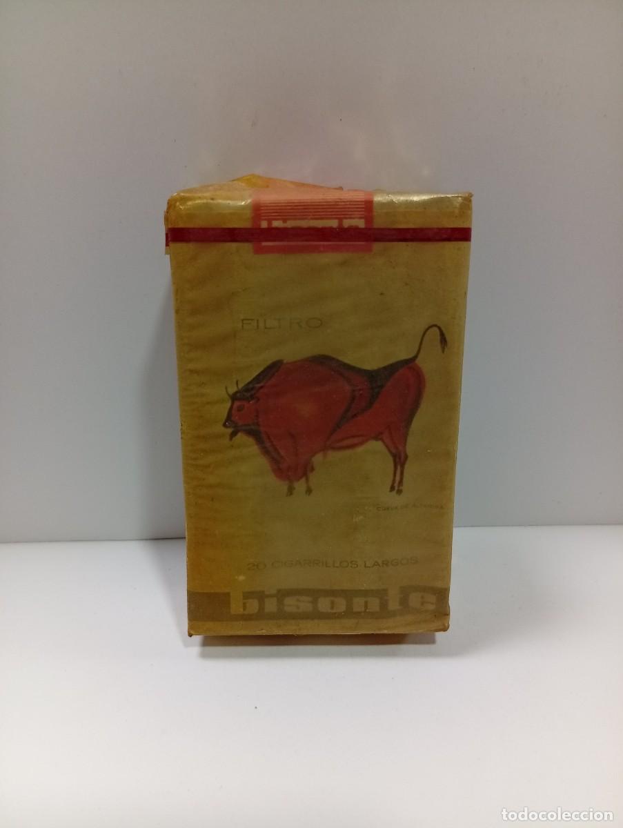 Paquetes de tabaco: PAQUETE DE TABACO. BISONTE. CERRADO. 20 CIGARRILLOS LARGOS. FILTRO. TABACALERA, S.A.