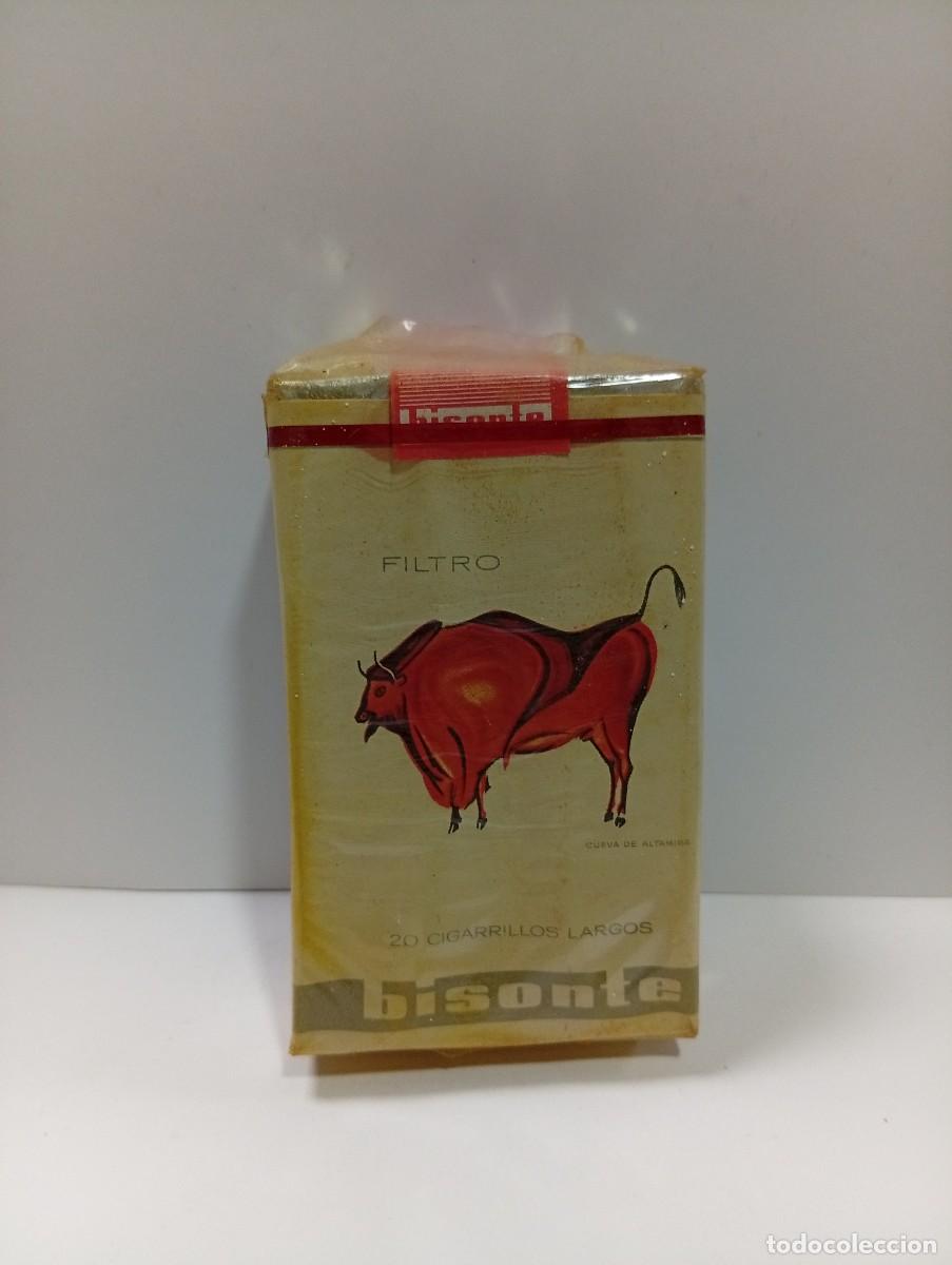 Paquetes de tabaco: PAQUETE DE TABACO. BISONTE. CERRADO. 20 CIGARRILLOS LARGOS. FILTRO. TABACALERA, S.A.