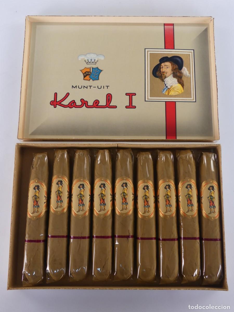 Paquetes de tabaco: CAJA CON 9 PUROS KAREL I