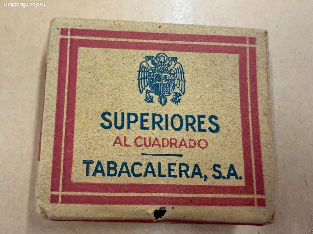 Paquetes de tabaco: Antiguo paquete de tabaco, cajetilla, SUPERIORES AL CUADRADO. Muy curioso. Mide unos 7,5x9x1,5cms