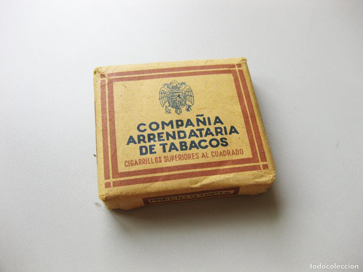 Packages of cigarettes: PAQUETE DE TABACO DE 20 CIGARRILLOS SUPERIORES. 0,70 PESETAS. COMPA&Ntilde;IA ARRENDATARIA DE TABACOS.