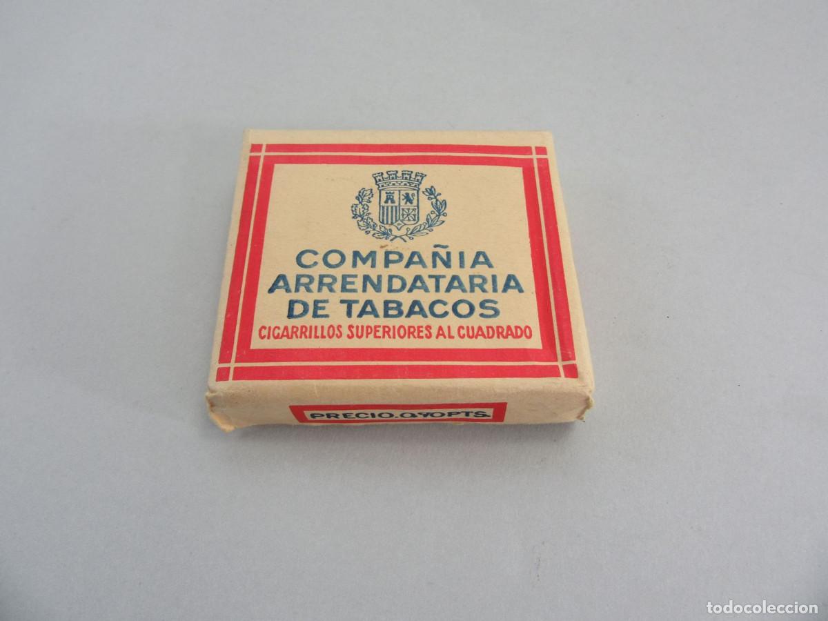 Paquetes de tabaco: Paquete Tabaco. Cigarrillos Superiores al Cuadrado. Compa&ntilde;&iacute;a Arrendataria de Tabacos. II Rep&uacute;blica.