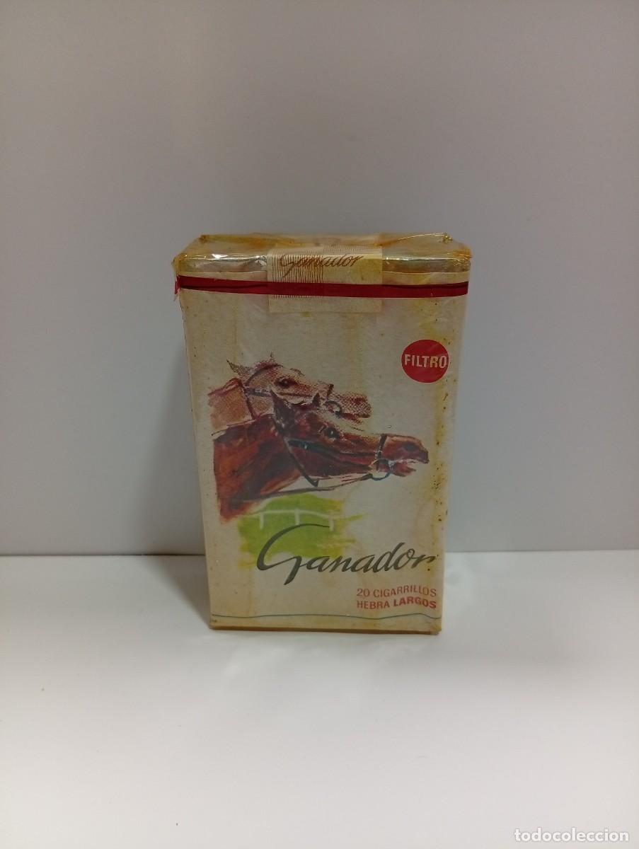 Paquetes de tabaco: PAQUETE DE TABACO. GANADOR. CERRADO. 20 CIGARRILLOS HEBRA LARGOS. FILTRO. TABACALERA, S.A.