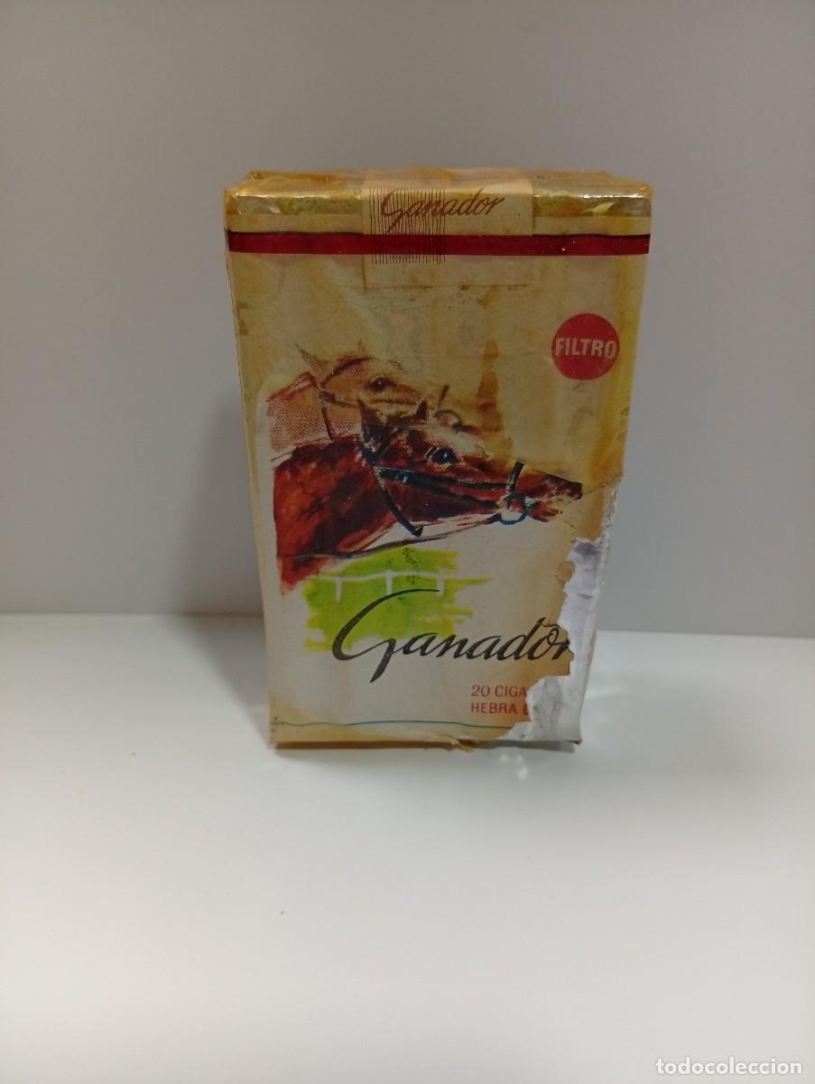 Paquetes de tabaco: PAQUETE DE TABACO. GANADOR. CERRADO. 20 CIGARRILLOS HEBRA LARGOS. FILTRO. TABACALERA, S.A.
