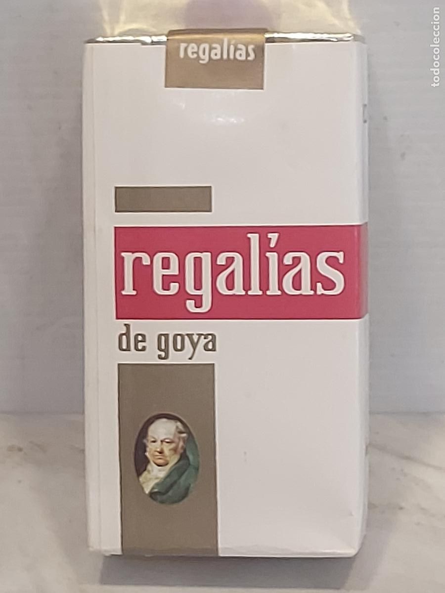 Paquetes de tabaco: REGAL&Iacute;AS DE GOYA | ANTIGUA CAJETILLA TABACALERA | 20 CIGARRILLOS FILTRO | COMPLETA