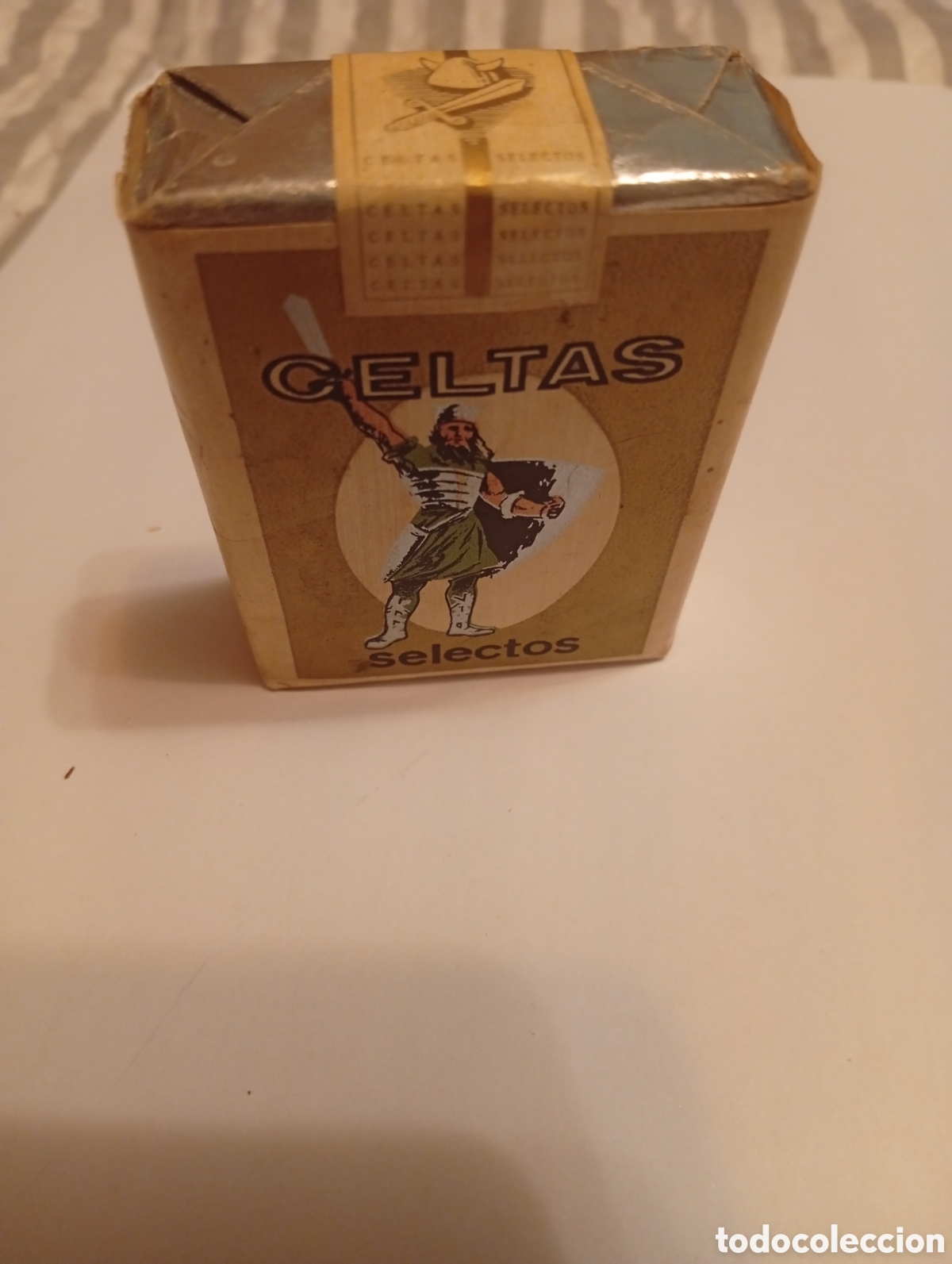 Paquetes de tabaco: PAQUETE DE TABACO CELTAS SELECTOS 20 CIGARRILLOS
