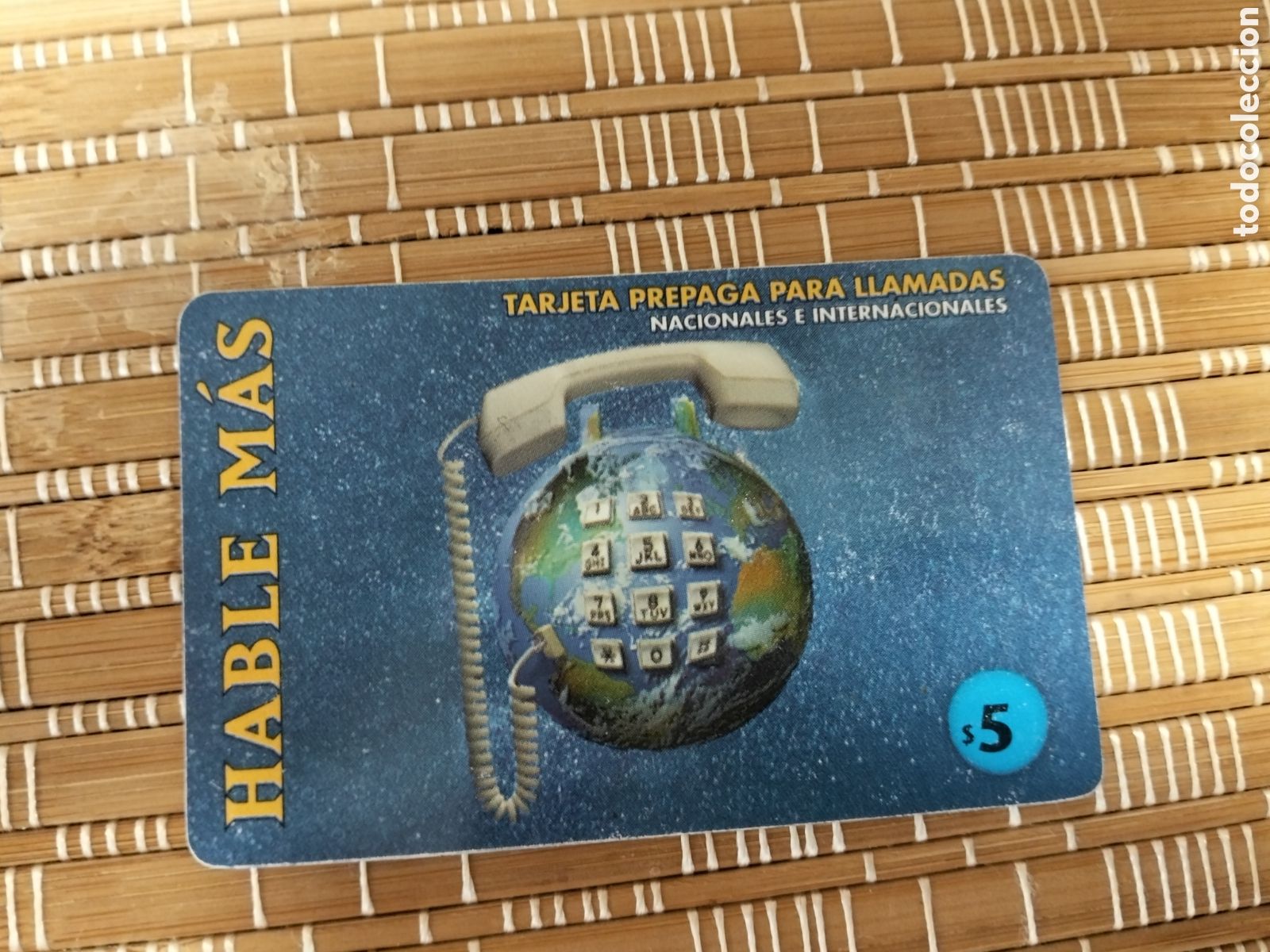 Collection telephone cards: Tarjeta telef&oacute;nica llamadas hable m&aacute;s 5 $ argentina 2002 aproximadamente