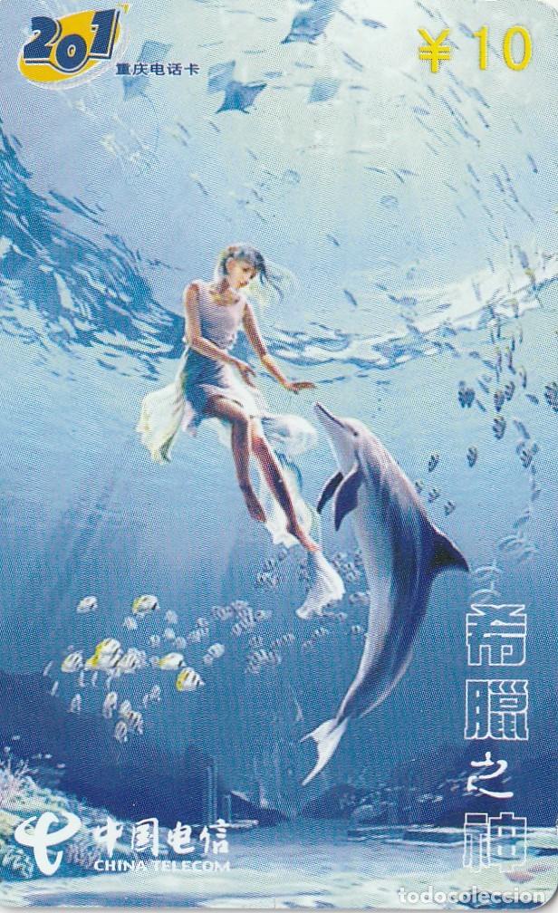 Tarjetas telef&oacute;nicas de colecci&oacute;n: CHINA. CQ-2002-36(6-5). Underwater scene of a woman with a dolphin and tropical fish. (1518)