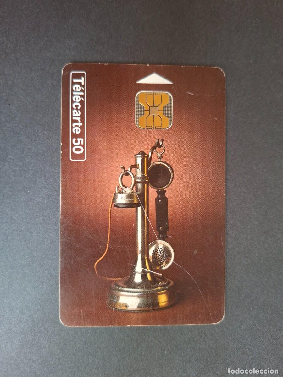 Collection telephone cards: T&eacute;l&eacute;carte 50 &bull; T&eacute;l&eacute;phone AOIP 1920