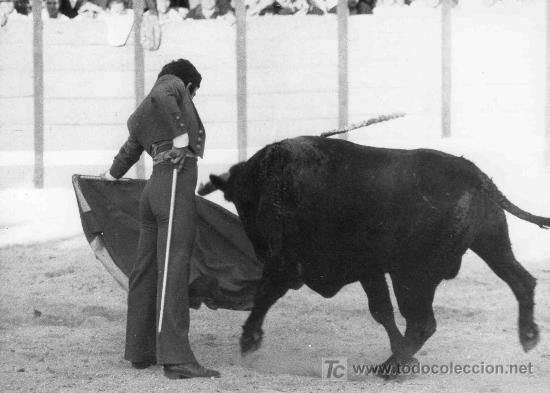 Tauromachia: FOTOGRAFIA ORIGINAL DE ARJONA AL TORERO ENRIQUE VARGAS.
