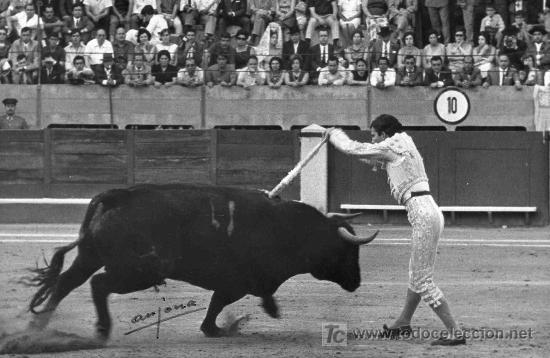 Stierkampf: FOTOGRAFIA ORIGINAL DE ARJONA AL TORERO ANGEL TERUEL.