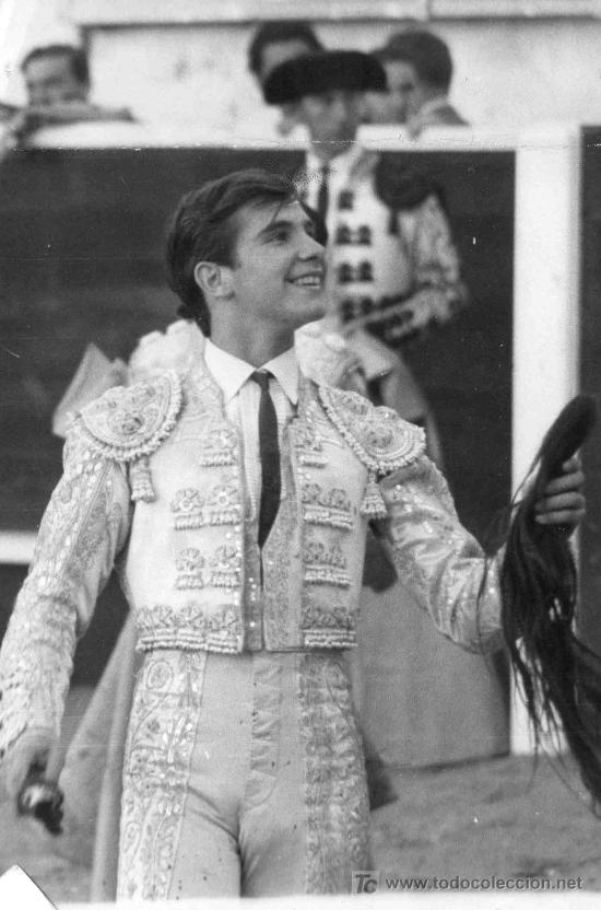 Stierkampf: FOTOGRAFIA ORIGINAL DE ARJONA AL TORERO ANGEL TERUEL. PLAZA DE TOROS DE MALAGA.