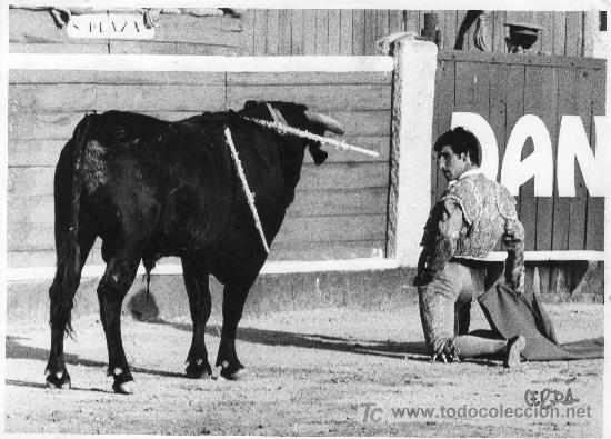 Stierkampf: FOTOGRAFIA ORIGINAL DE JOS&Eacute; CERD&Aacute; .AL DIESTRO EL NI&Ntilde;O DE LAS MONJAS.