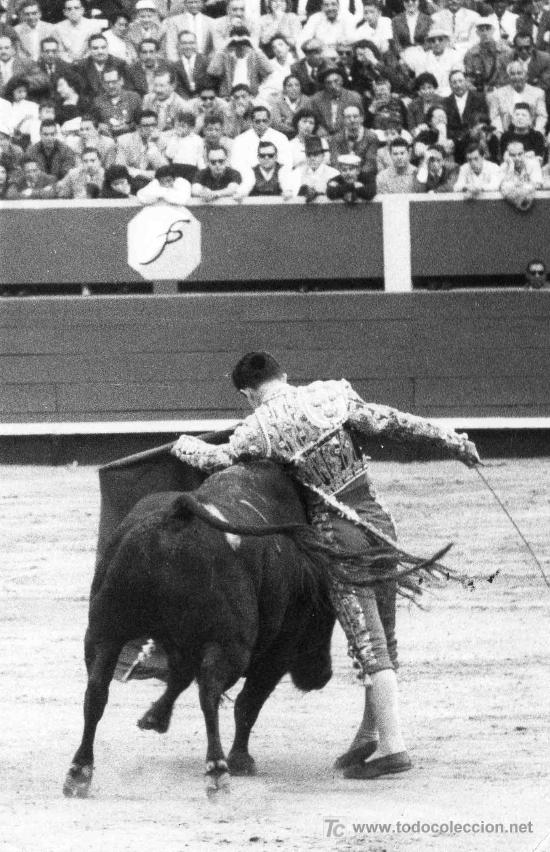 Stierkampf: FOTOGRAFIA ORIGINAL AL TORERO DIEGO PUERTA. PLAZA DE TOROS DE LIMA, PER&Uacute;.
