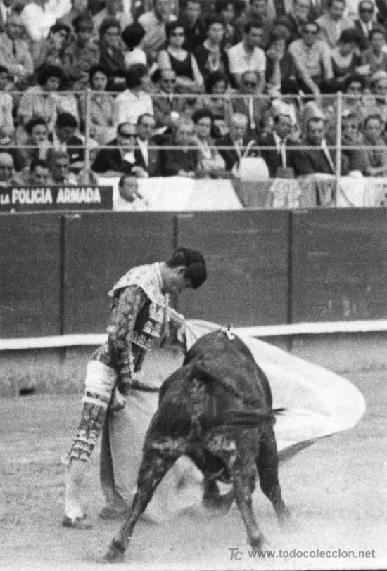 Tauromachie: FOTOGRAFIA ORIGINAL DE ARJONA A JOSE MARIA SUSONI. PLAZA DE TOROS DE BARCELONA.