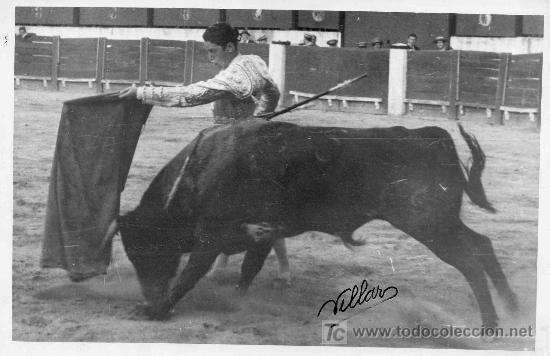 Tauromaquia: FOTOGRAFIA ORIGINAL DE VILLAR AL DIESTRO FRANCES ROBERT RYAN.