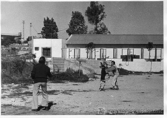 Tauromaquia: FOTOGRAFIA ORIGINAL DEL LUGRA DE ADIESTRAMIENTO PARA PERROS DE PEPE LUIS SEGURA.