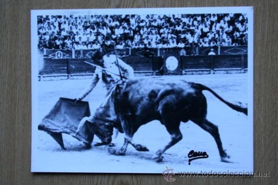 Tauromaquia: Reproducci&oacute;n de la fotograf&iacute;a de la cogida de Manolete por el toro de Curro Chica en Alicante.