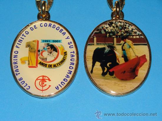 Tauromachie: LLAVERO DE TOROS. A&Ntilde;O 2001. FINITO DE C&Oacute;RDOBA. CLUB TAURINO 15 A&Ntilde;OS. TORERO.