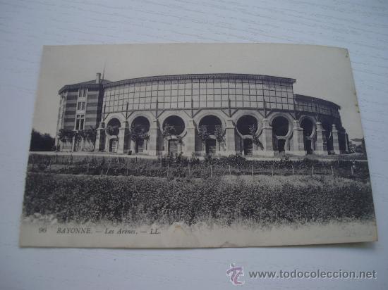 Tauromaquia: TARJETA POSTAL DE BAYONA (FRANCIA) - LA PLAZA DE TOROS - A&Ntilde;OS 20