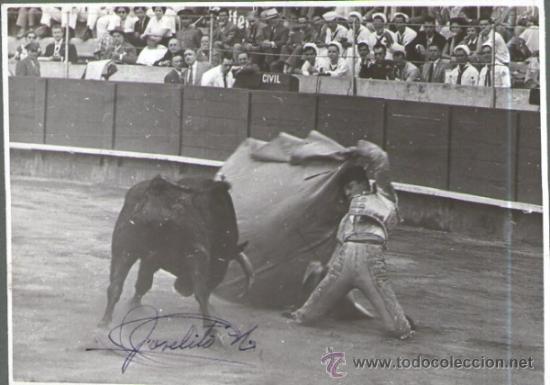 Tauromaquia: J.Huertas &rdquo; Joselito &rdquo;, fotografia con autografo