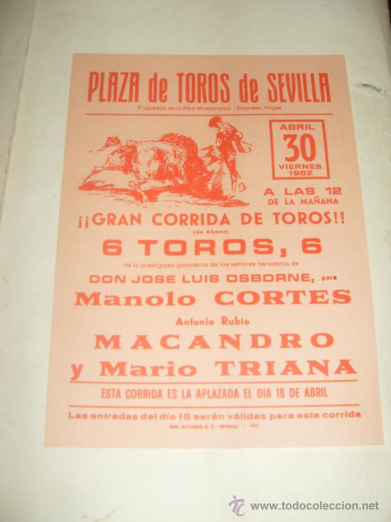 Stierkampf: CARTEL DE TOROS PEQUE&Ntilde;O. PLAZA DE SEVILLA. 1982. MANOLO CORTES, MACANDRO Y TRIANA.