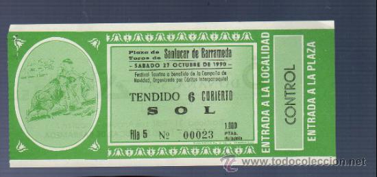 Tauromachia: ENTRADA DE TOROS ENTERA. PLAZA DE SANLUCAR DE BARRAMEDA. 1990.