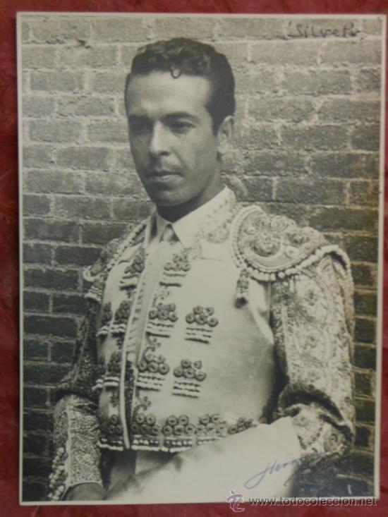 Tauromachie: JUAN SILVETI - FOTOGRAF&Iacute;A ORIGINAL DE HERMES PATO FIRMADA - TOROS