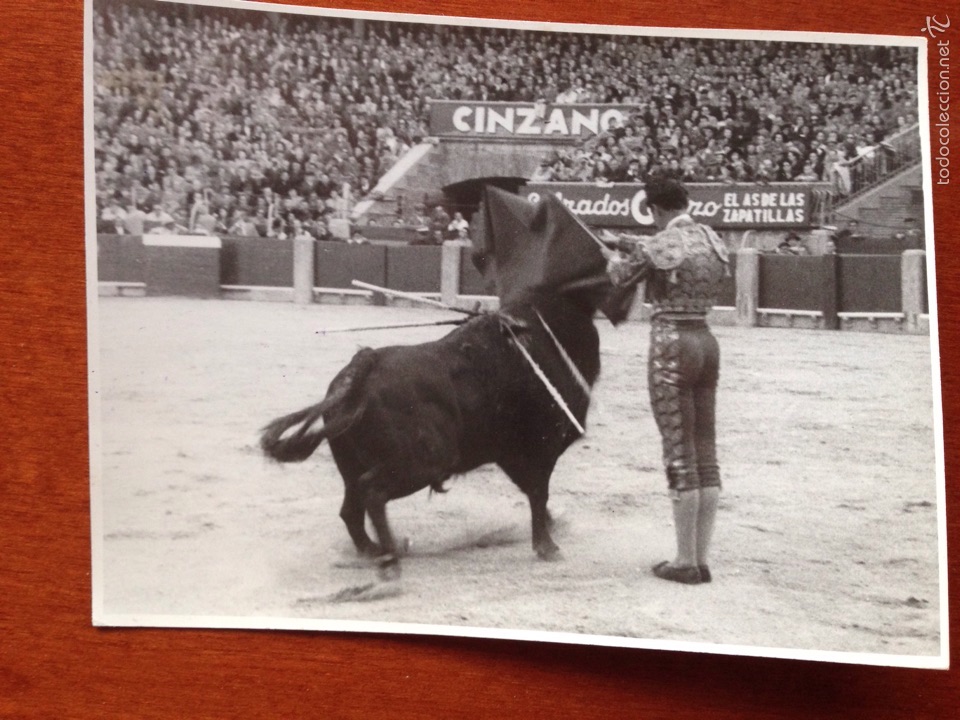 Tauromaquia: Foto original Luis Miguel dominguin corrida de toros Zaragoza 1948