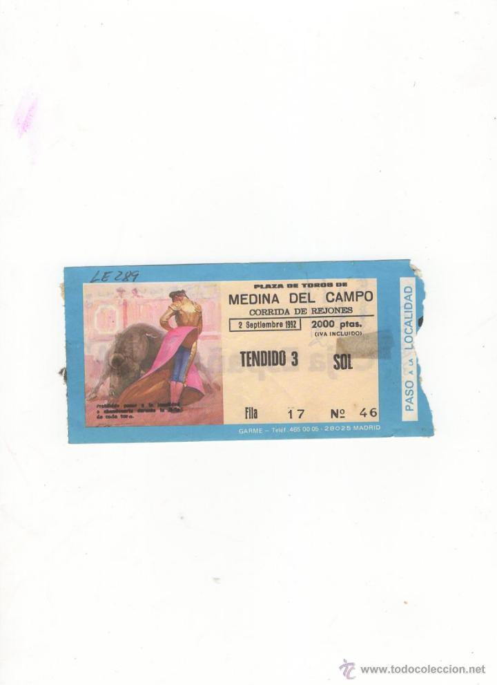 Bullfighting: ENTRADA DE TOROS, PLAZA DE TOROS DE MEDINA DEL CAMPO, 1992.