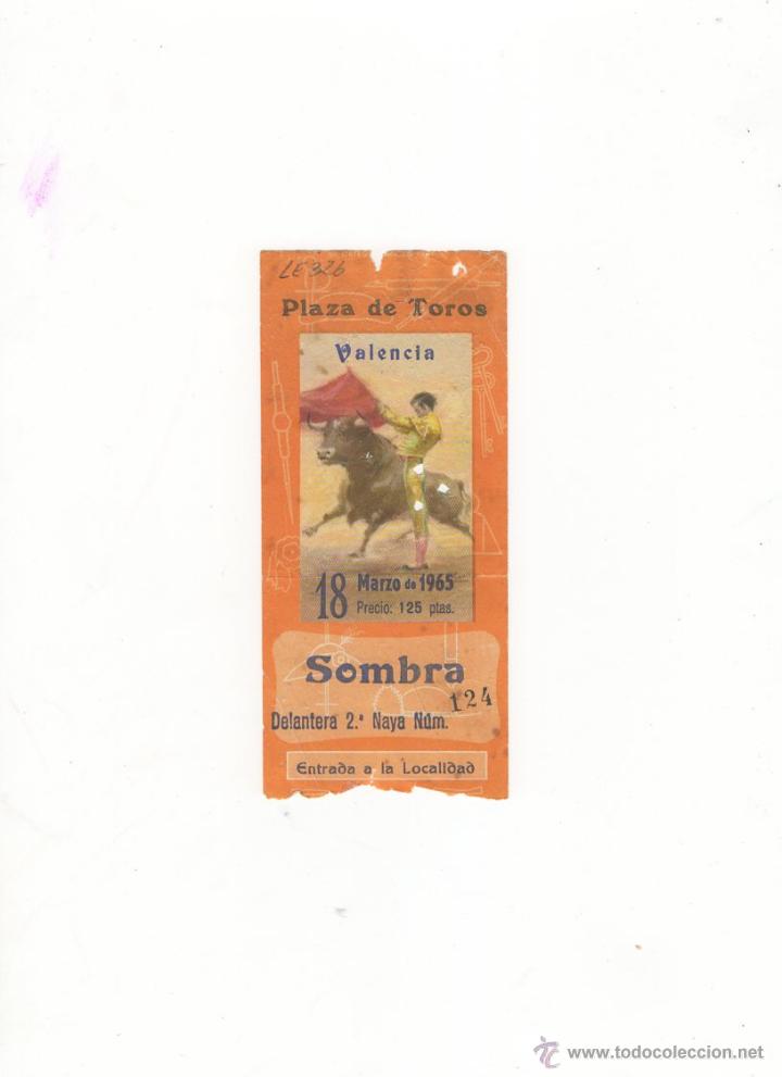 Tauromachia: ENTRADA DE TOROS, PLAZA DE TOROS DE VALENCIA, 1965.