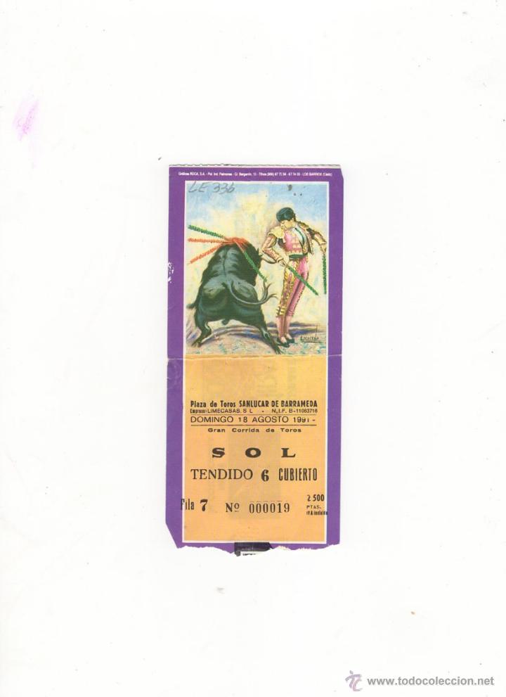 Tauromachia: ENTRADA DE TOROS, PLAZA DE TOROS DE SANLUCAR DE BARRAMEDA, 1991.