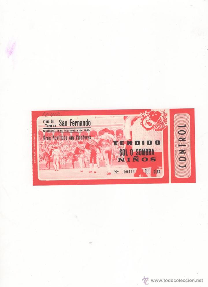 Tauromachia: ENTRADA DE TOROS, PLAZA DE TOROS DE SAN FERNANDO, 1980.