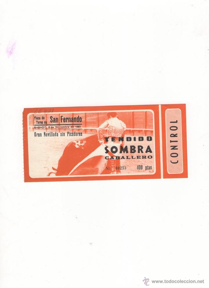 Tauromachia: ENTRADA DE TOROS, PLAZA DE TOROS DE SAN FERNANDO, 1980.