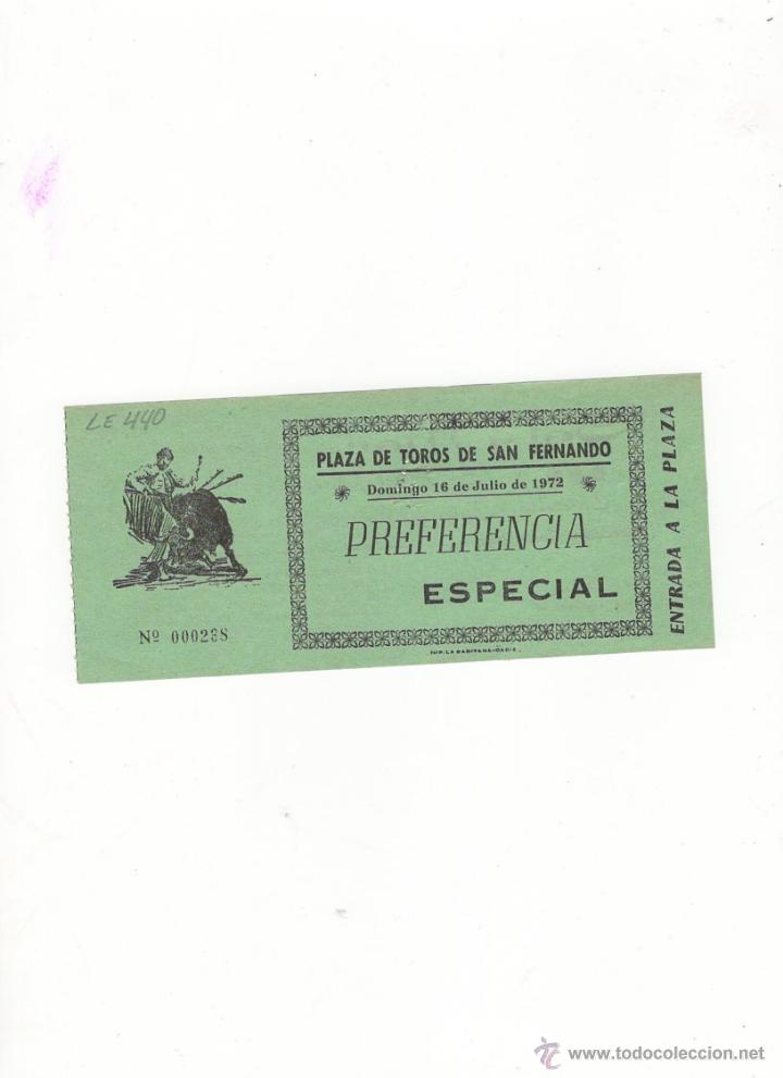 Tauromachia: ENTRADA DE TOROS, PLAZA DE TOROS DE SAN FERNANDO, 1972.