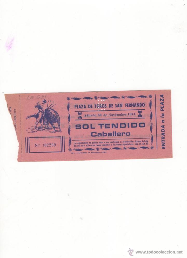 Tauromachia: ENTRADA DE TOROS, PLAZA DE TOROS DE SAN FERNANDO, 1974.