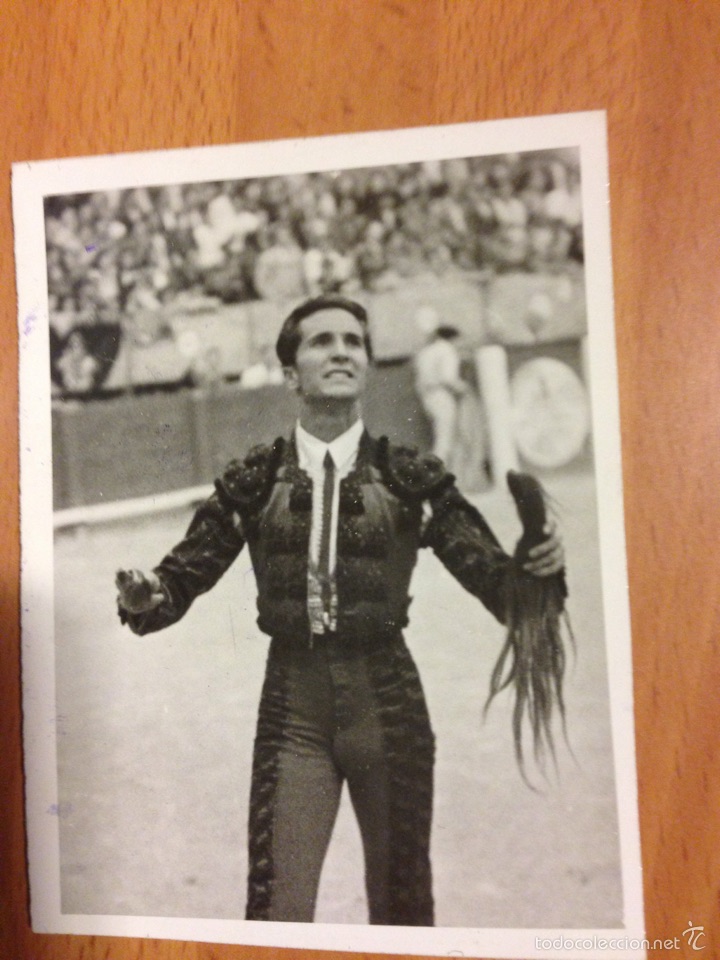 Tauromaquia: Foto original del torero Luis Miguel dominguin en una corrida de toros 1947
