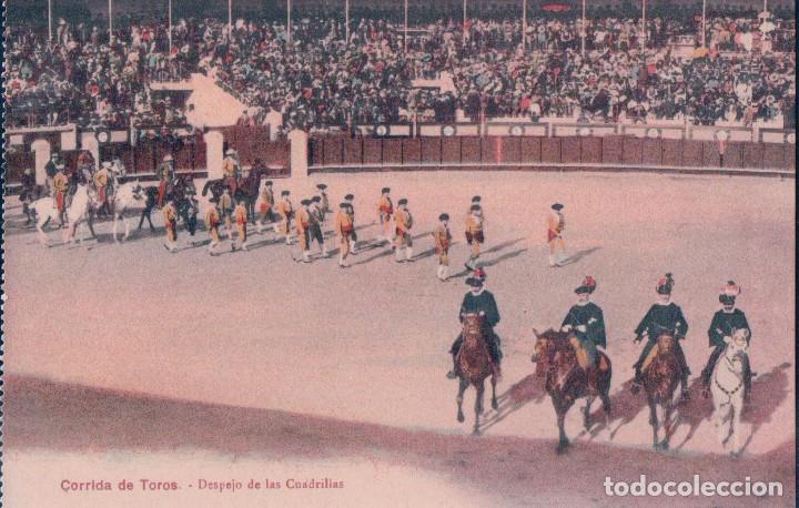 Tauromaquia: POSTAL ANTIGUA AUROMAQUIA TOROS Y TOREROS CORRIDA DE TOROS DESPEJO DE LAS CUADRILLAS