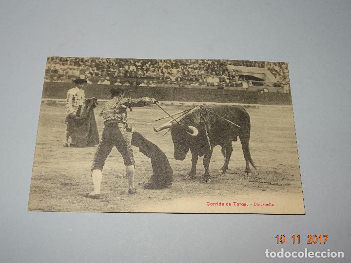 Tauromaquia: Antigua Tarjeta Postal CORRIDA DE TOROS - DESCABELLO - A&ntilde;o 1930s.
