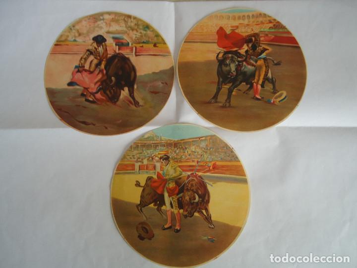 Tauromachia: TRES LAMINAS DE TAUROMAQUIA EN PAPEL CIRCULARES. A&Ntilde;OS 60.