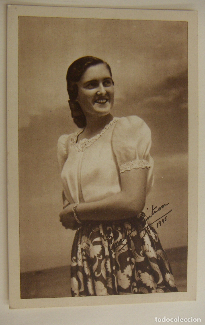 Tauromaquia: Foto Postal de la torera Conchita Cintr&oacute;n