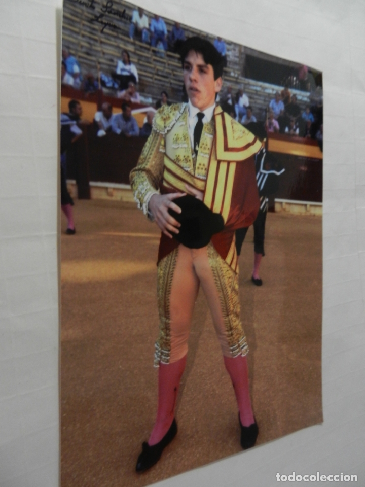 Tauromachie: FOTOGRAF&Iacute;A DEL TORERO BORJA ALVREZ - FOTO BENITO S&Aacute;NCHEZ SEGURA 2010.