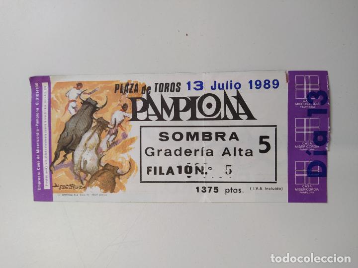 Tauromachie: ENTRADA PLAZA DE TOROS DE PAMPLONA. 13 DE JULIO DE 1989. TDKP16