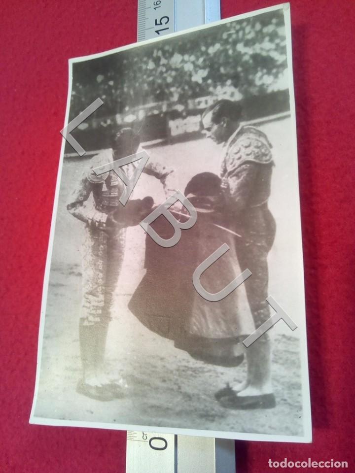 Tauromaquia: ALTERNATIVA CURRO CARO PADRINO DOMINGO ORTEGA TORERO TAUROMAQUIA FOTOGRAFIA C1