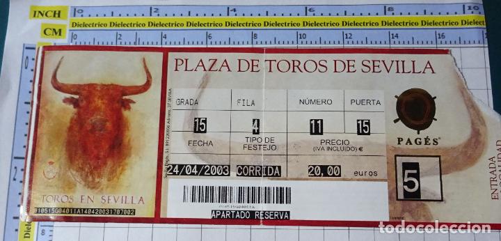 Bullfighting: ENTRADA. PLAZA CORRIDA TOROS. 24 ABRIL 2003. SEVILLA. 168