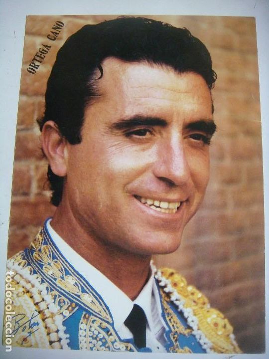 Tauromaquia: FOTO DEL TORERO ORTEGA CANO TAMA&Ntilde;O CUARTILLA-(&)