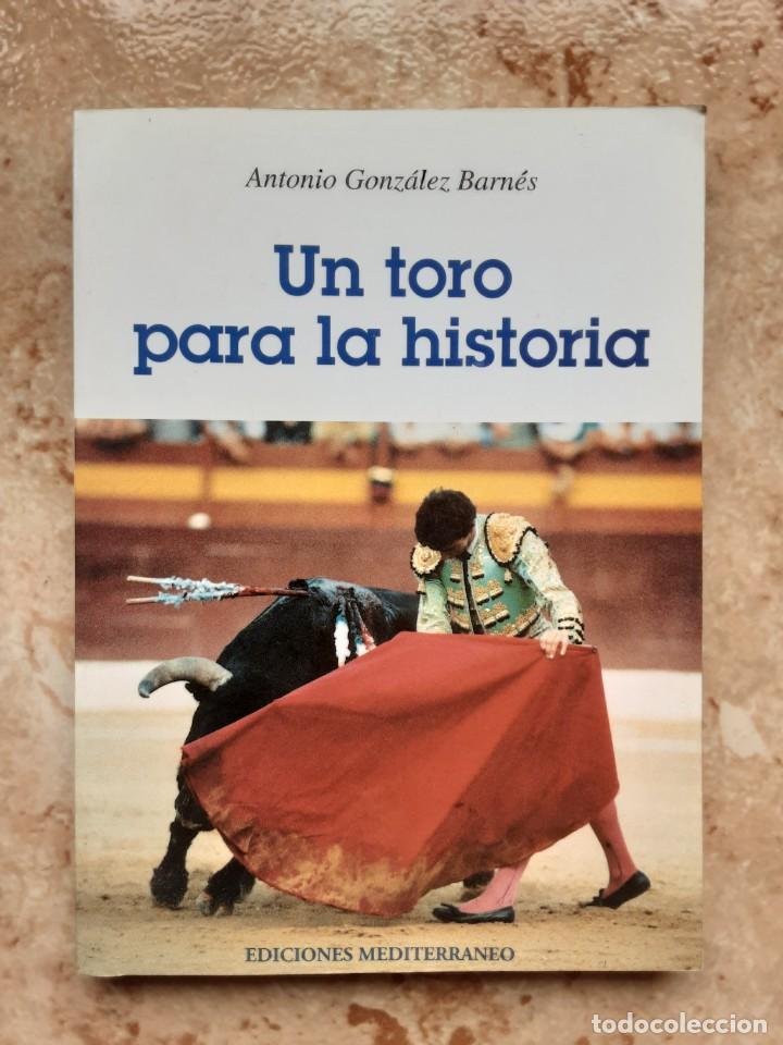 Tauromaquia: LIBRO. UN TORO PARA LA HISTORIA. PONCE Y BIENVENIDO (JANDILLA) MURCIA 14-09-1992
